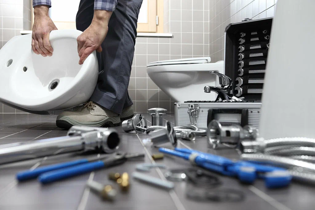Professional bathroom plumbing repair in Redondo Beach